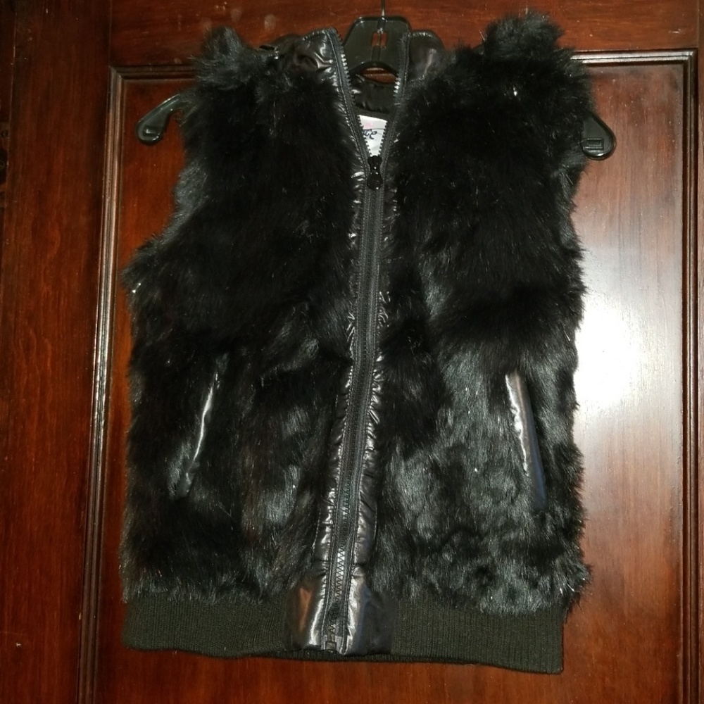 Girls Faux Fur Hooded Vest